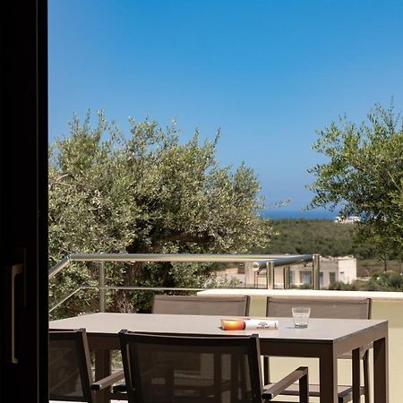 Mela Luxury Apartments Maroulás Extérieur photo