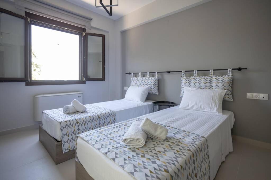 Mela Luxury Apartments Maroulás Extérieur photo
