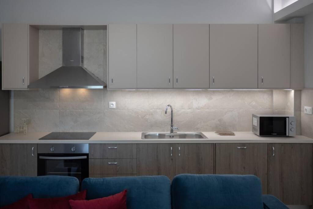 Mela Luxury Apartments Maroulás Extérieur photo